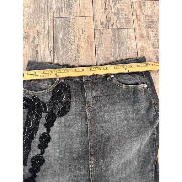 Y2K 90s 2000s Bisou Bisou Women's Black Fishtail Embroidered Denim Skrit Size 8 - Picture 3 of 7
